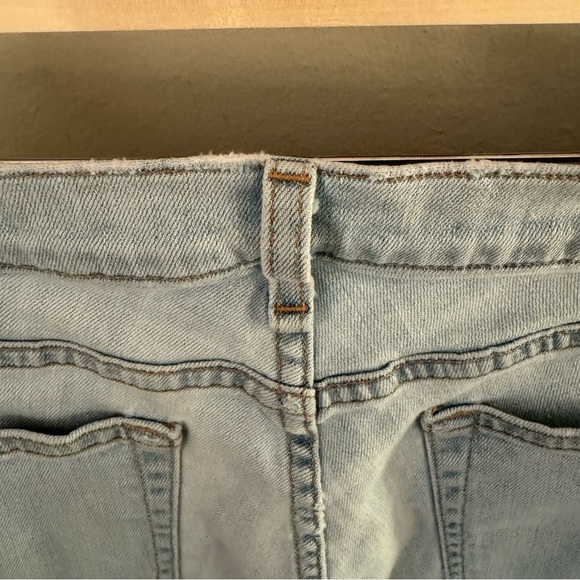 RAG & BONE Dre Glena Jeans Mid-Rise Distressed Light Wash Size 27 - Picture 10 of 16